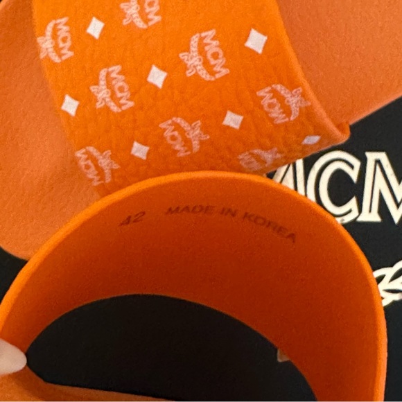 - Mens Monogram Print Rubber Slides Shoes Persimmon Orange/White - Picture 5 of 6